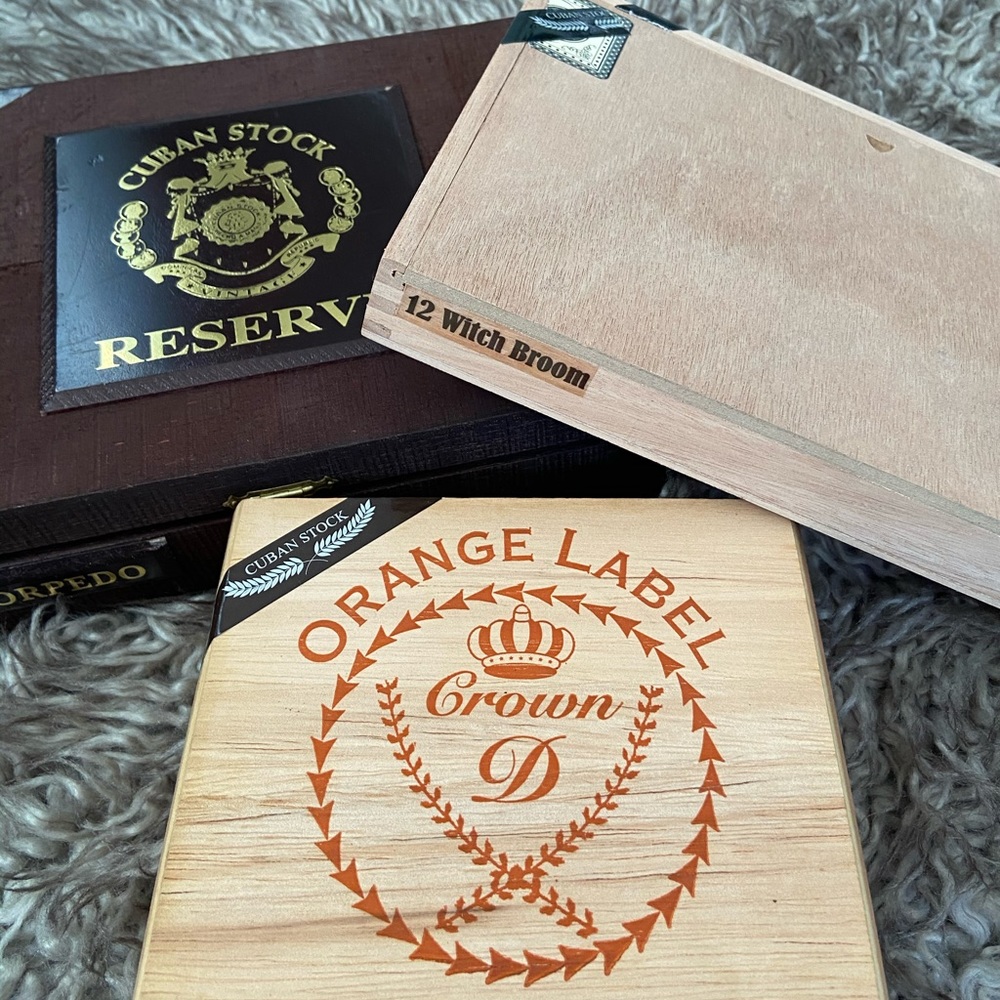 Empty Cigar Boxes - Picture 2 of 6